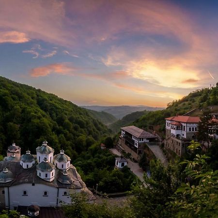 Kriva Palanka Hotel Manastir Sv. Joakim Osogovski المظهر الخارجي الصورة